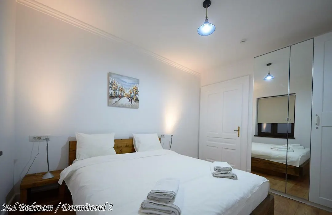 Smart Suite Poienii-1